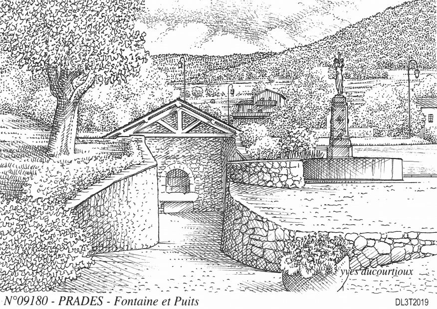 Souvenirs PRADES - fontaine et puits