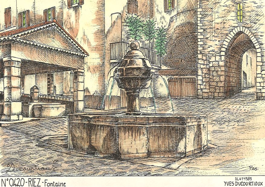 N 04020 - RIEZ - fontaine