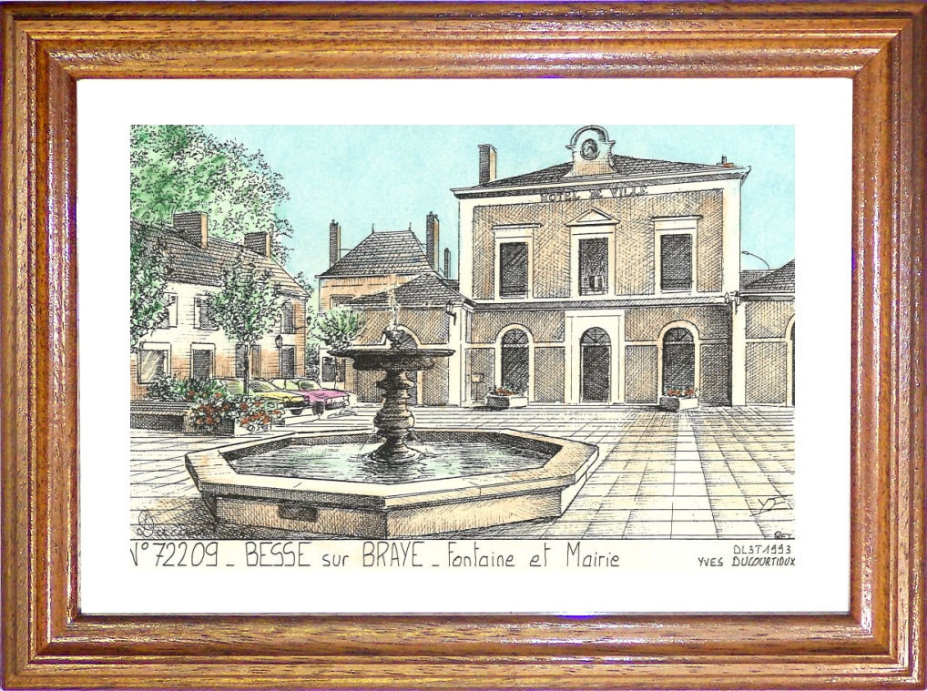 N 72209 - BESSE SUR BRAYE - fontaine et mairie