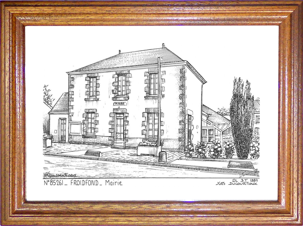 N 85261 - FROIDFOND - mairie